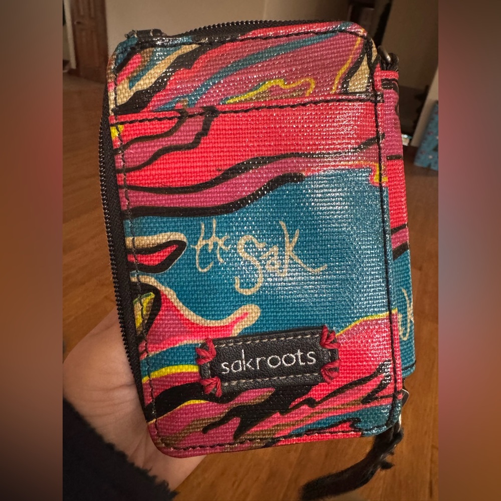 Sakroots Artist Circle Pink Power Wristlet Cross Body Phone Wallet NO STRAP Sak